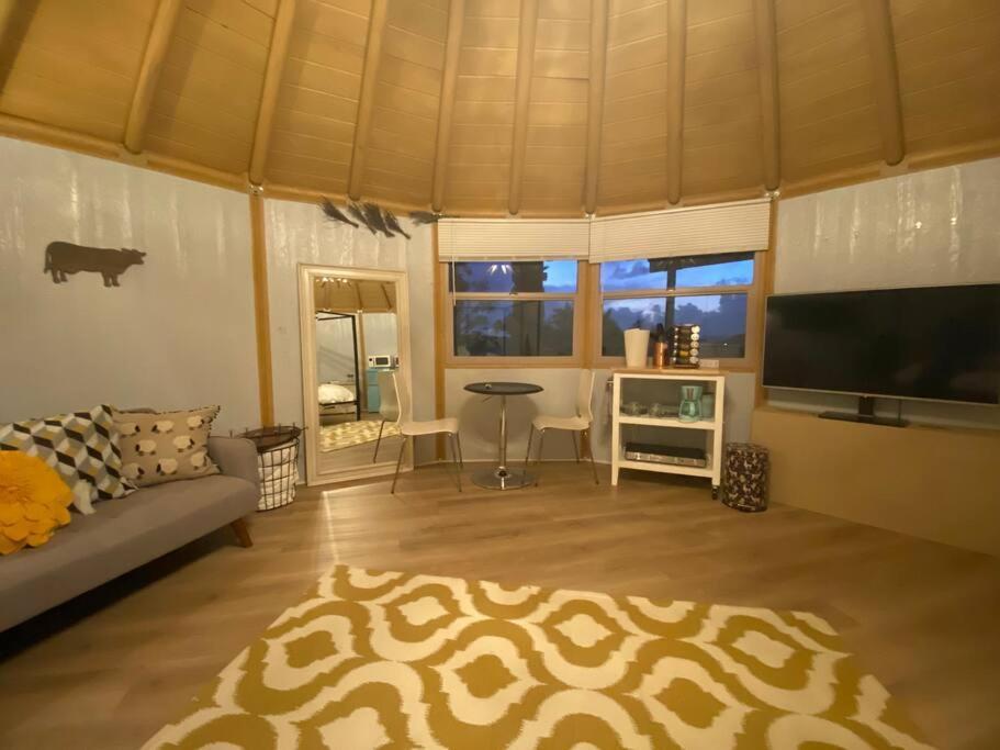 Glamping-Sky Dome Yurt-Tiny House-2 By Lavenders Field Villa Valley Center Ngoại thất bức ảnh